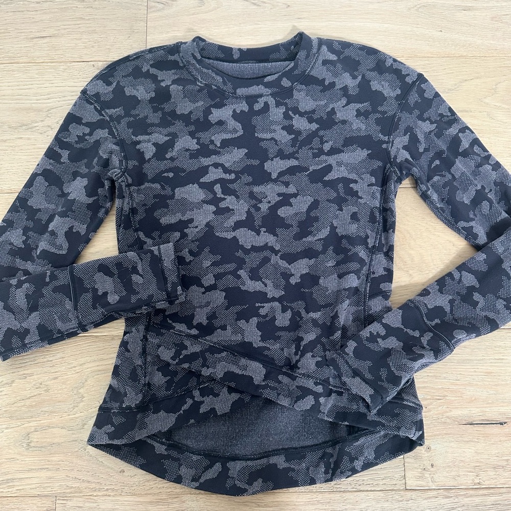 Lululemon Camo Pullover